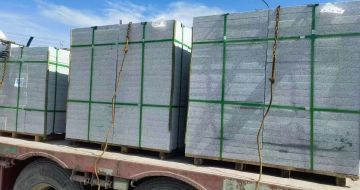 绥化 芝麻白花岗岩地铺石装车日常