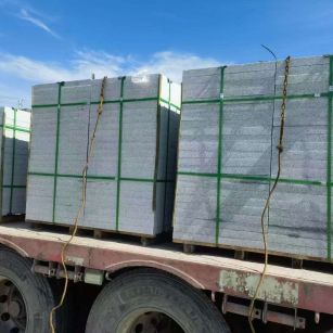 绥化 芝麻白花岗岩地铺石装车日常