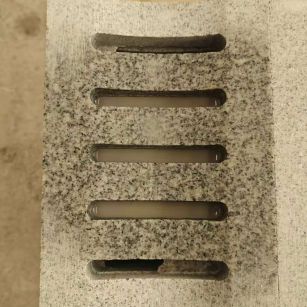 绥化 芝麻白拉丝面花岗岩U型开槽排水槽