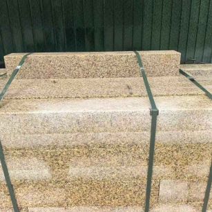 绥化 黄金麻花岗岩石材机切面栏杆料半成品