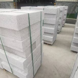 绥化 白麻花岗岩路沿石，立缘石，平缘石，路牙石，道牙石，马路牙子等