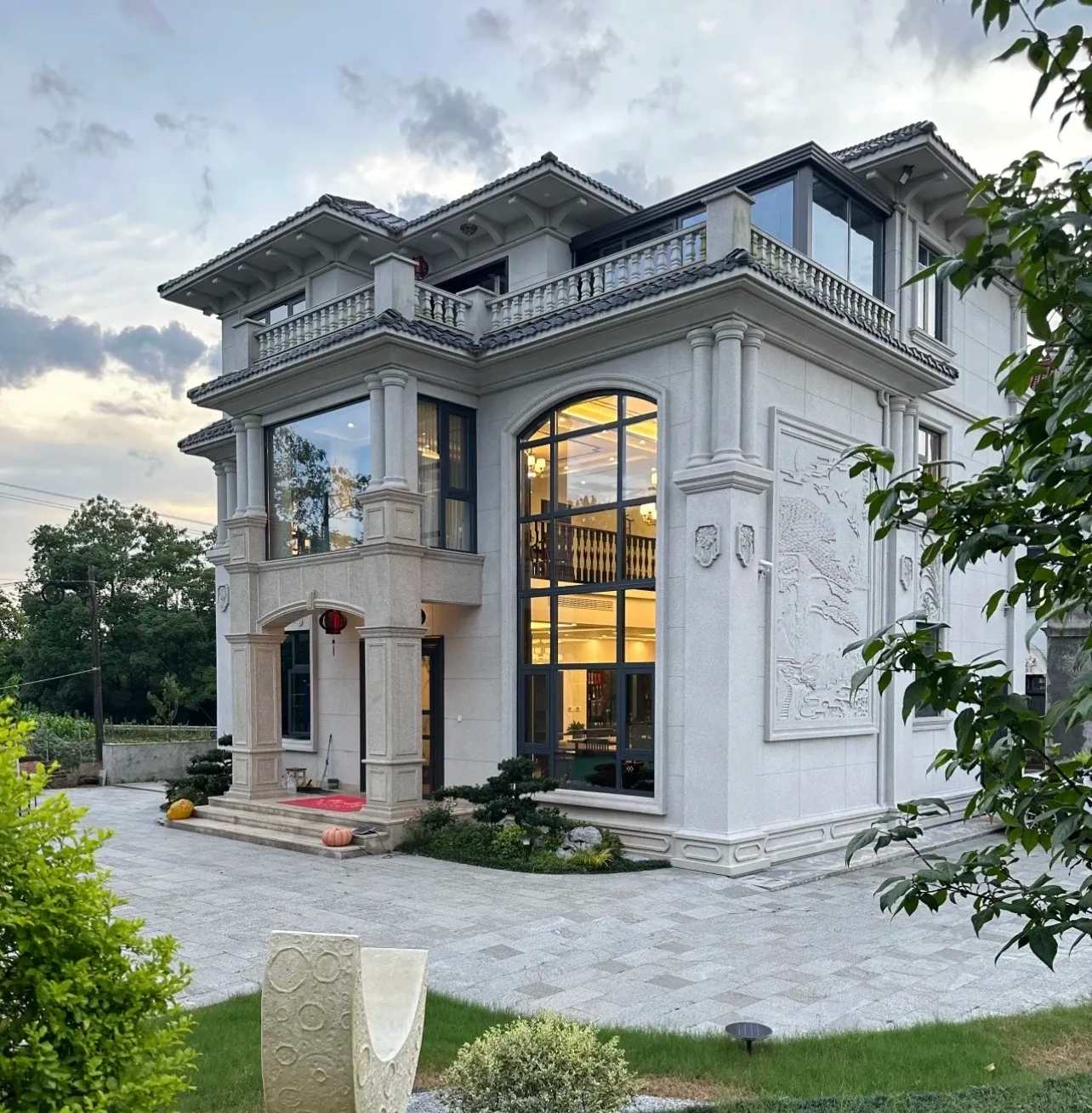 绥化 白麻花岗岩私人别墅干挂石材豪华定制