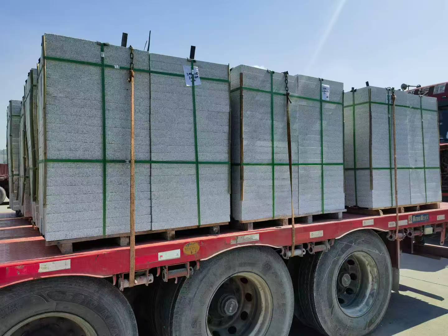 绥化芝麻白花岗岩出货日常地铺石