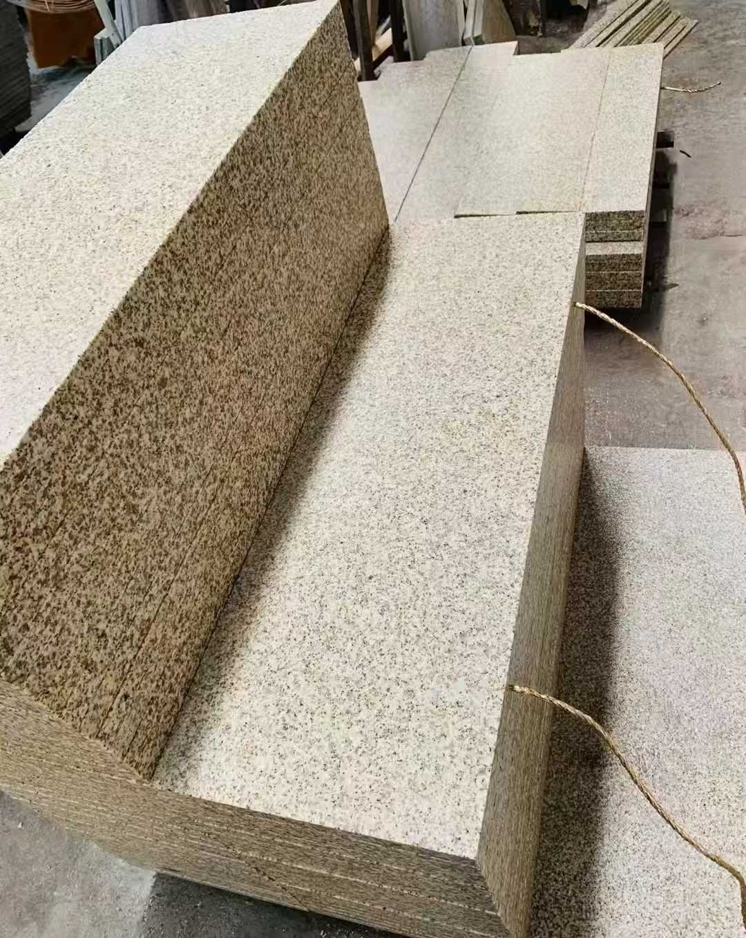 绥化 黄金麻荔枝面外墙干挂成品