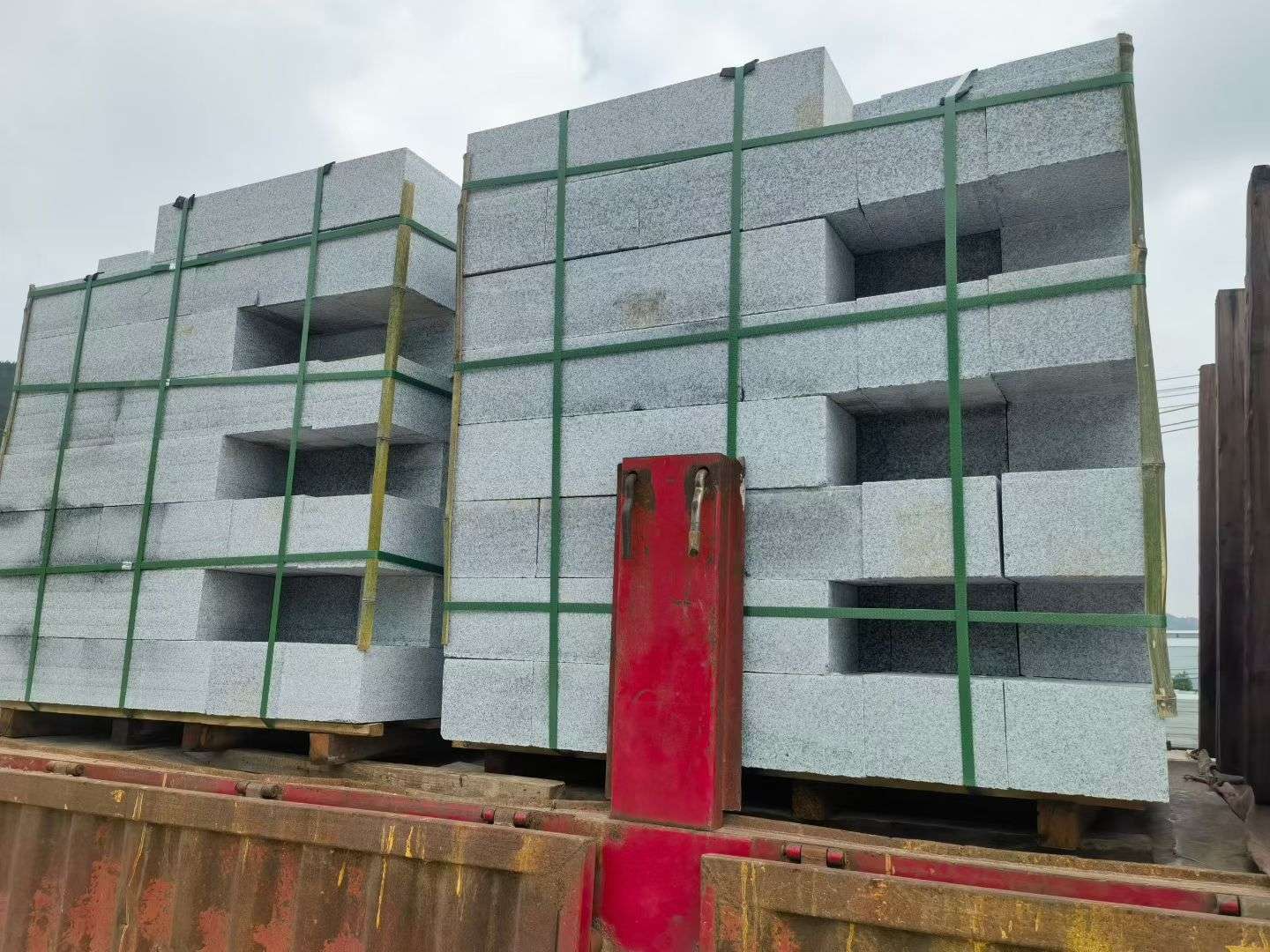 绥化 芝麻白花岗岩路沿石，平石，路侧石，马路牙子，路缘石，立缘石，平缘石等