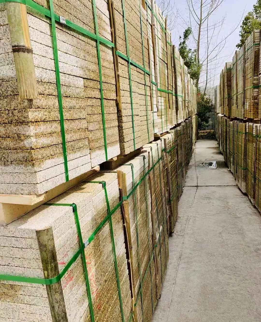 绥化 黄金麻花岗岩荔枝面地铺石