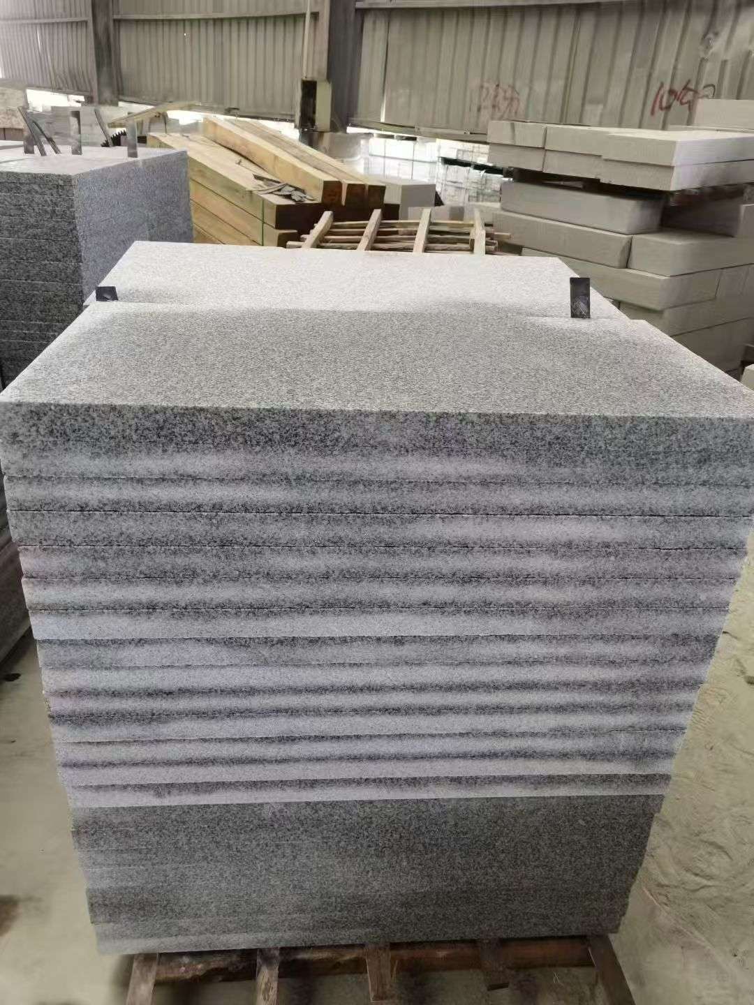 绥化 芝麻白5公分火烧地铺成品，900*400，规格可定制